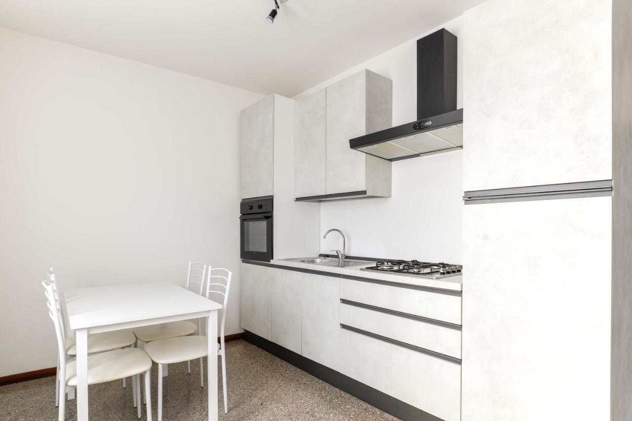Sole Apartment Albano Sant'alessandro Exterior foto